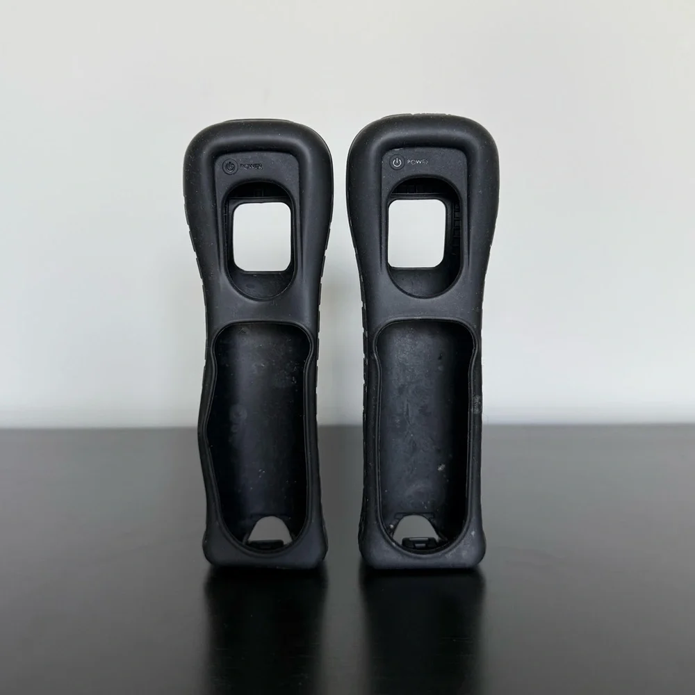 Nintendo | Wii Remote Jacket (Black) x2